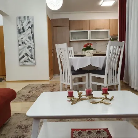 Arina Apartment